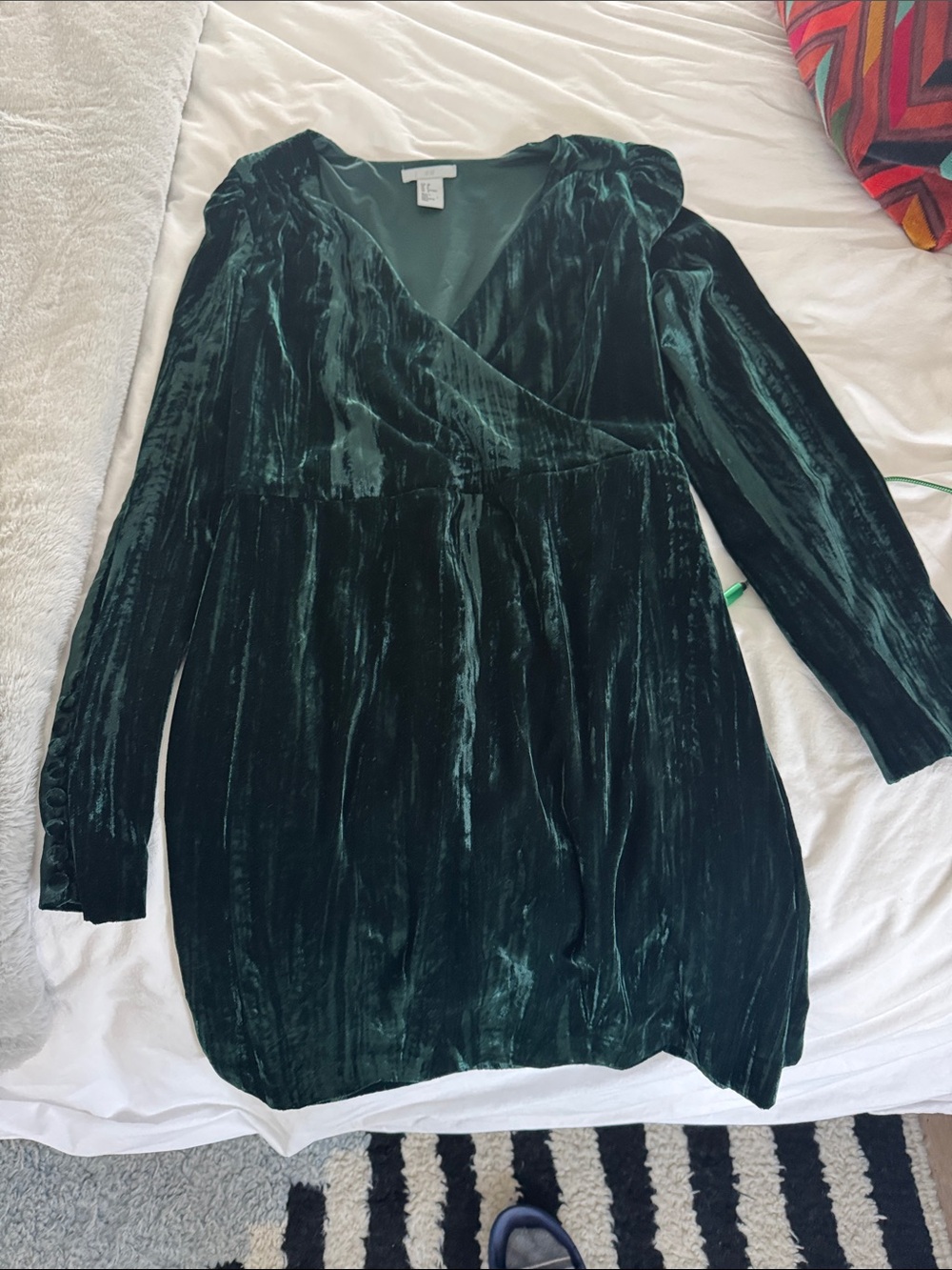 H&M Emerald Green Velvet Long-Sleeve Wrap Dress